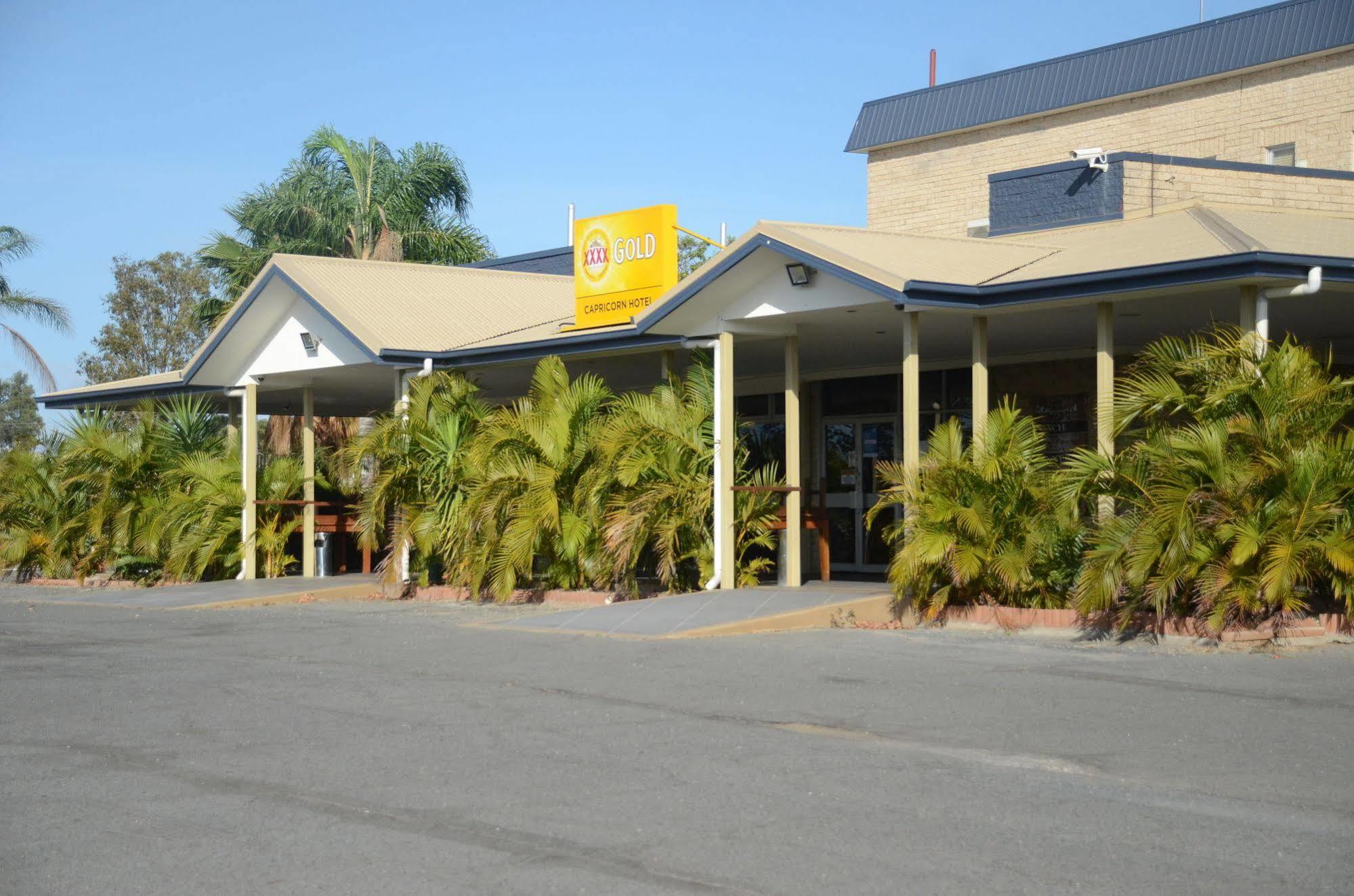 Capricorn Hotel Blackwater Exterior photo
